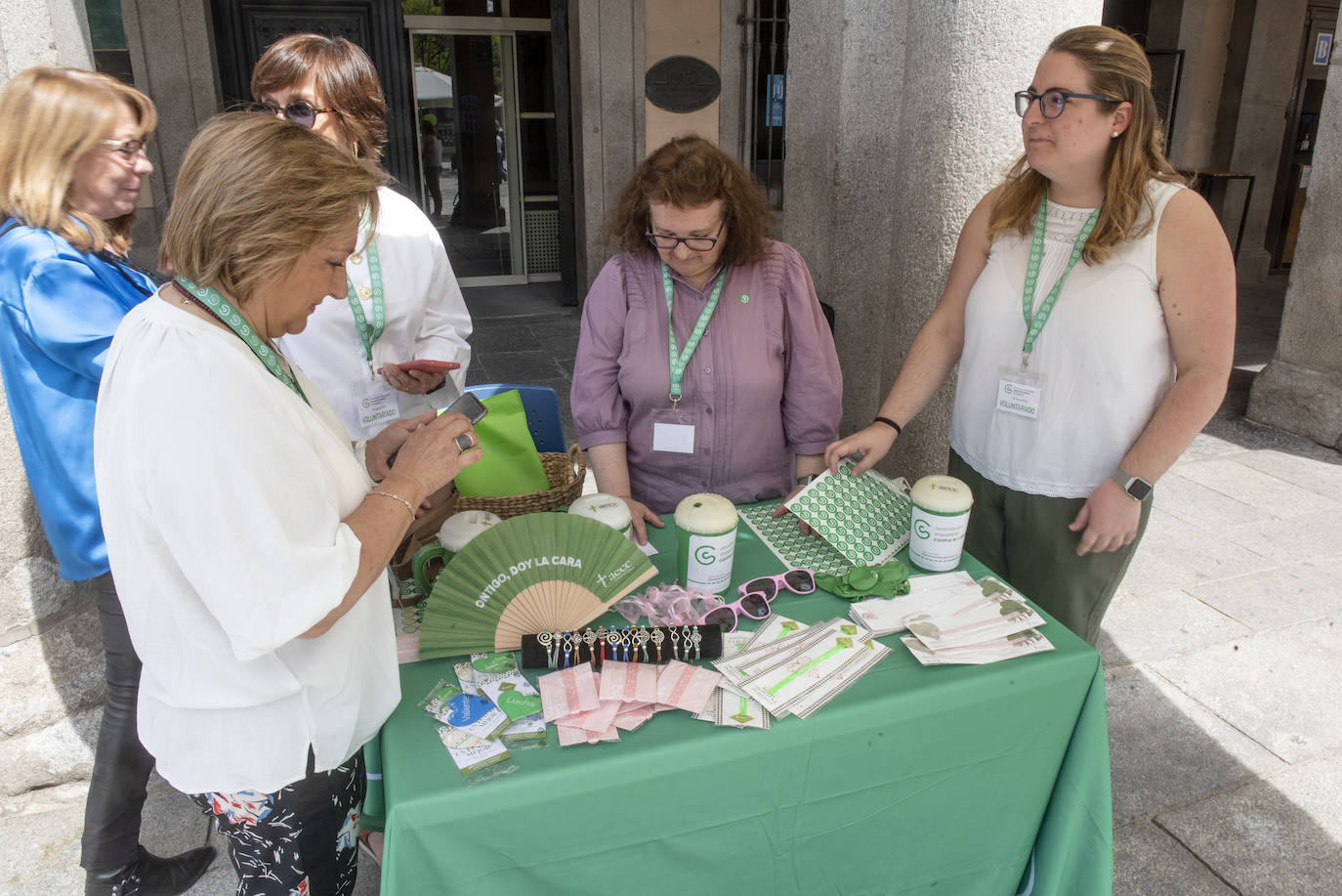 La Asociación Contra el Cáncer en Segovia busca implicar a la sociedad