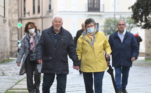 Castilla y León suma 4.989 positivos y 29 muertos por covid en cuatro días