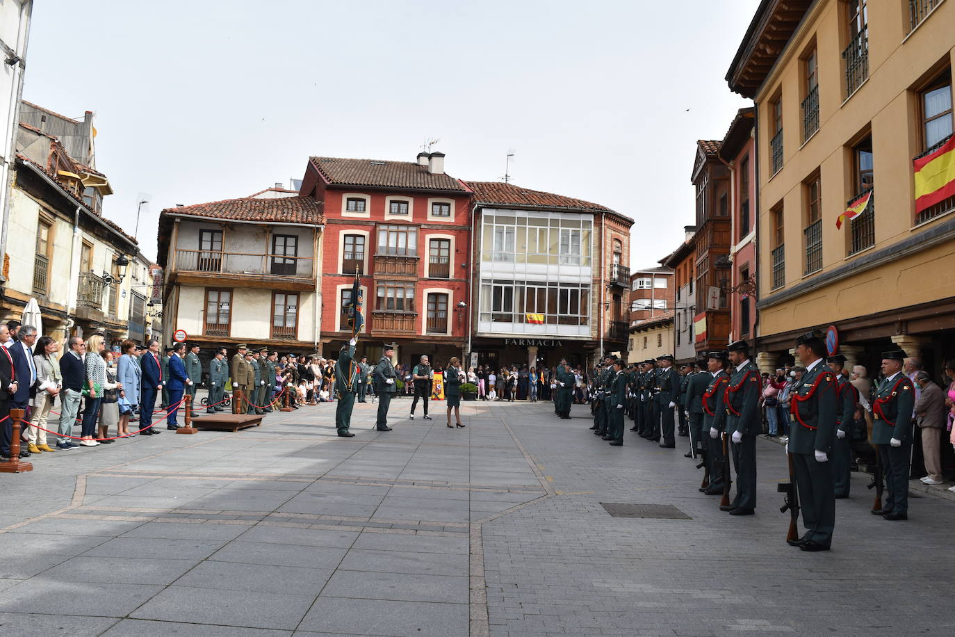 La Guardia Civil festeja su aniversario en Cervera