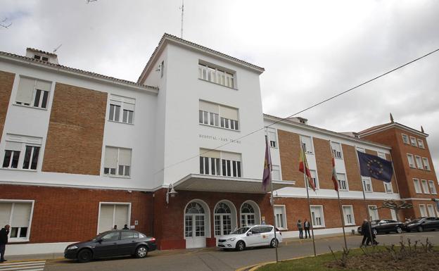 Detectado un brote de covid en el área de Psiquiatría en San Telmo