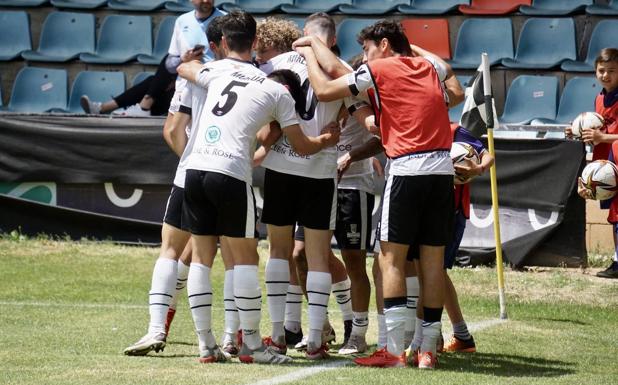 El Salamanca UDS completa su gran fracaso y desciende a la Tercera RFEF