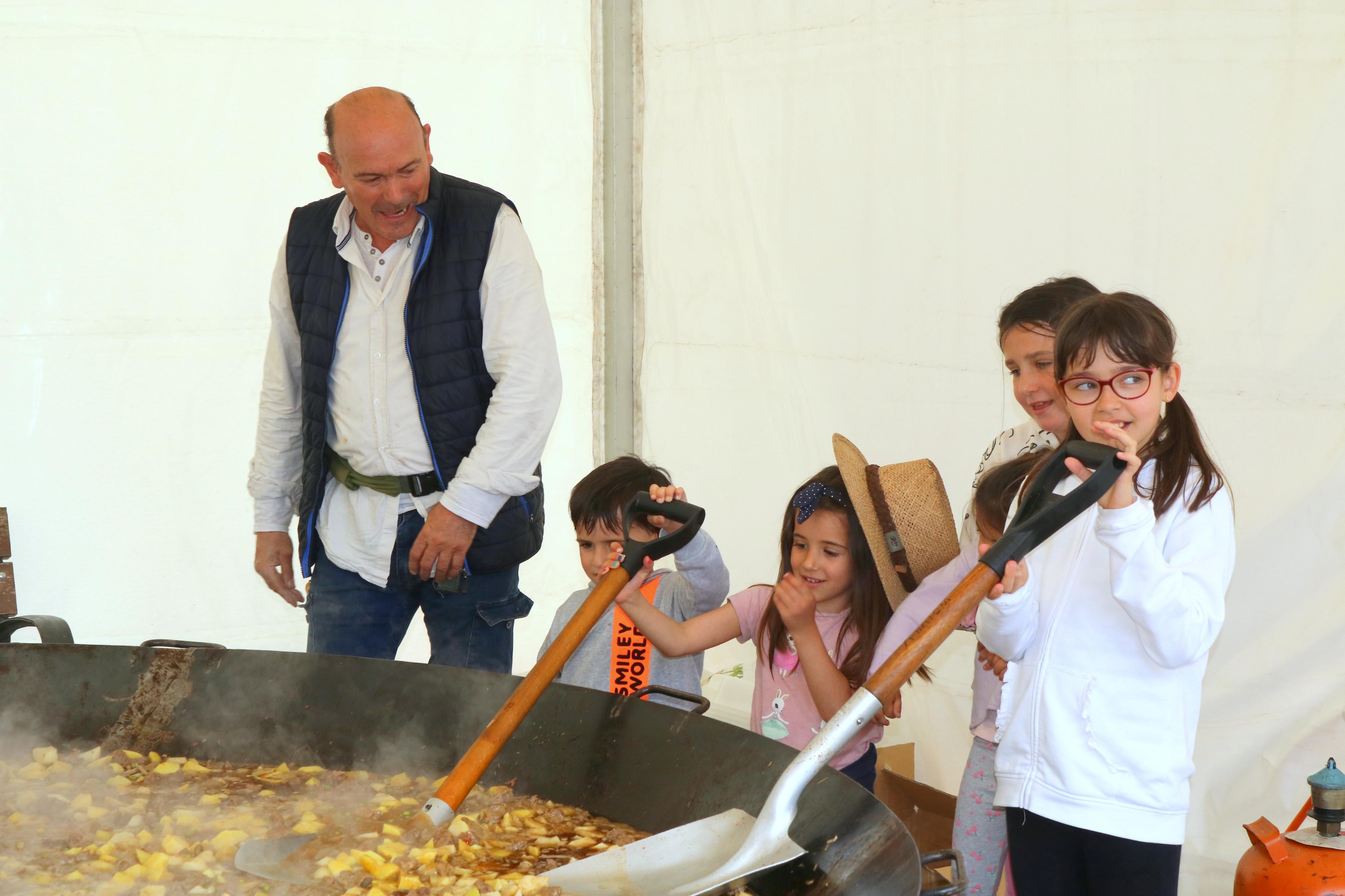 Villaviudas celebra la 'Gran Isidrada'