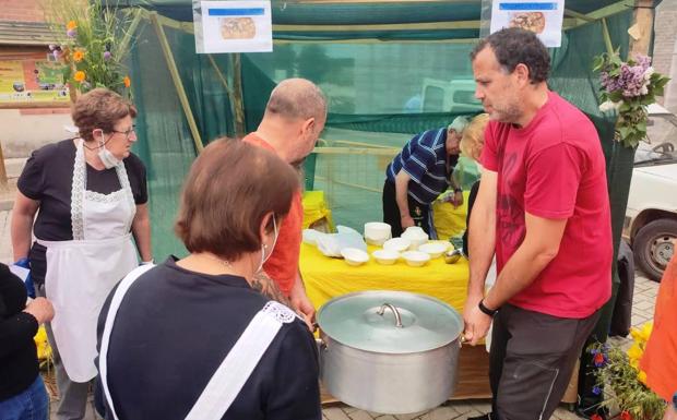Hornillos dedica la Fiesta de la Primavera a los enfermos de alzheimer