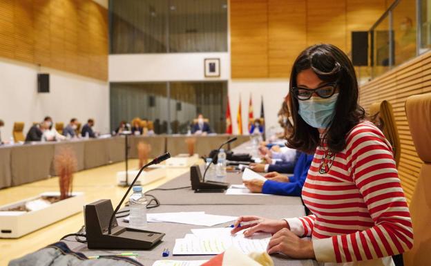 IU Salamanca defiende la igualdad real y efectiva en el Día contra la LGTBIfobia