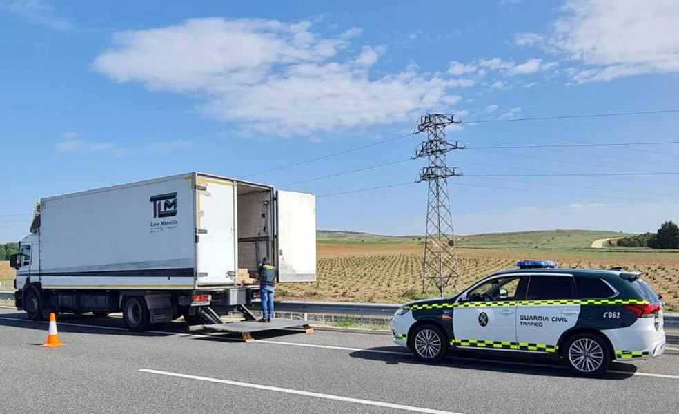 Dos detenidos en Soria por robar 148 televisores y un camión para llevárselos