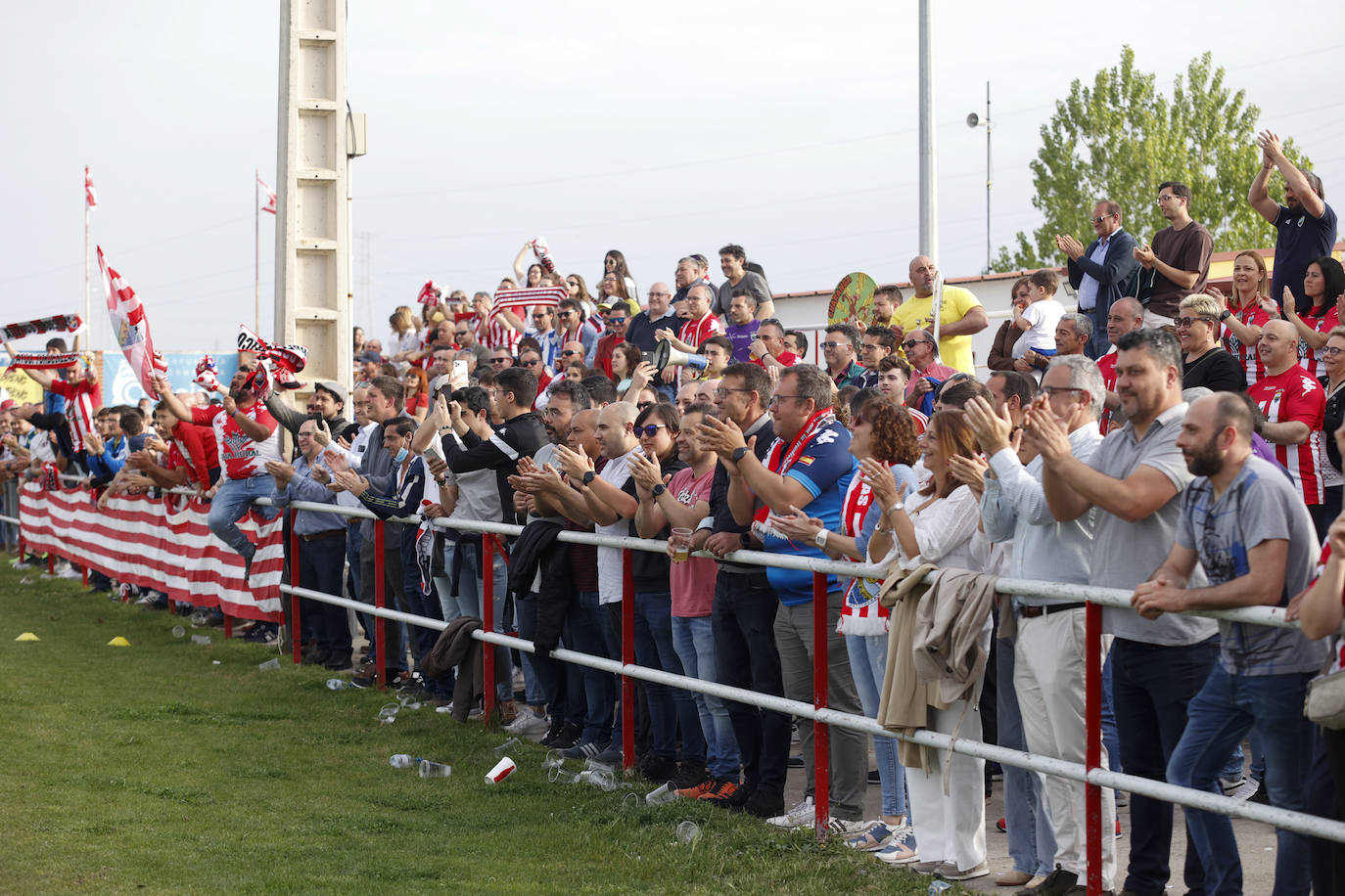 Un tsunami rojiblanco invadirá Las Rozas este sábado