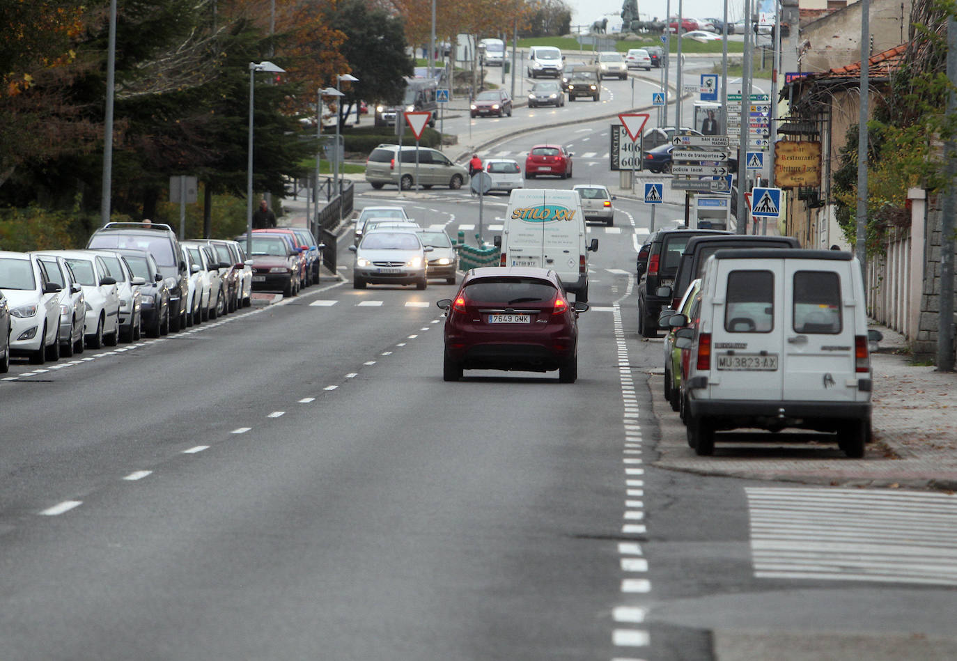 Un motorista choca con un turismo en la carretera de San Rafael y da positivo en alcoholemia