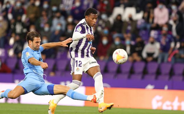 Ibiza vs Real Valladolid: Los cinco sentidos en la isla... y el sexto en Ipurua