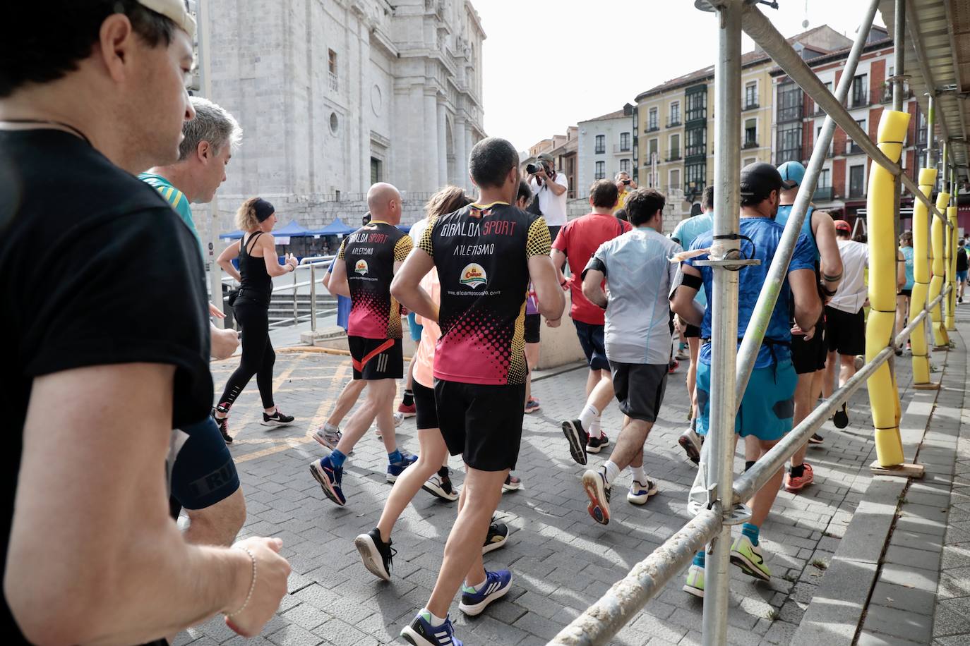 La Carrera de La Antigua reúne a medio millar de atletas en Valladolid (2/3)