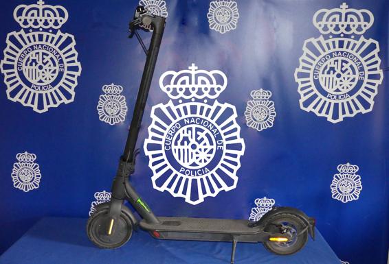 Detenidos tres jóvenes por la sustracción con violencia de un patinete eléctrico en Salamanca