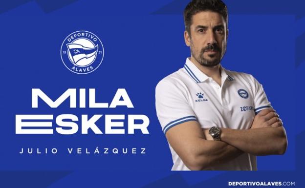 El técnico salmantino Julio Velázquez no seguirá en el Alavés tras el descenso a Segunda