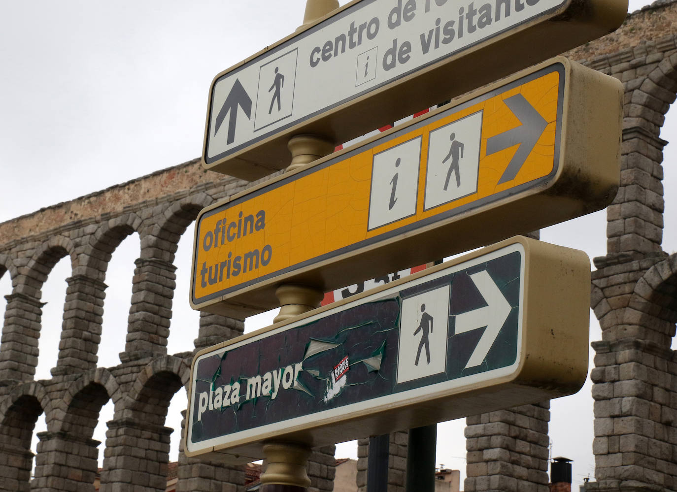 El Ayuntamiento de Segovia ultima un proyecto para digitalizar los paneles informativos