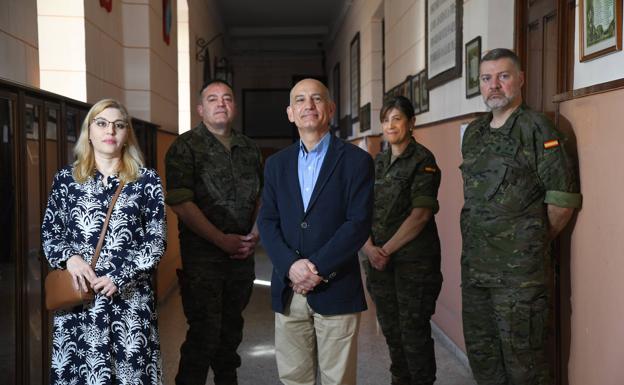 El número de reservistas voluntarios desciende más de la mitad en diez años