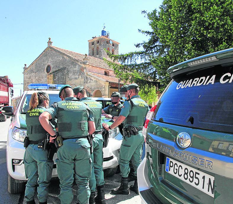 La Audiencia impone 20 años de internamiento al joven que mató a puñaladas a un familiar en Aldea Real