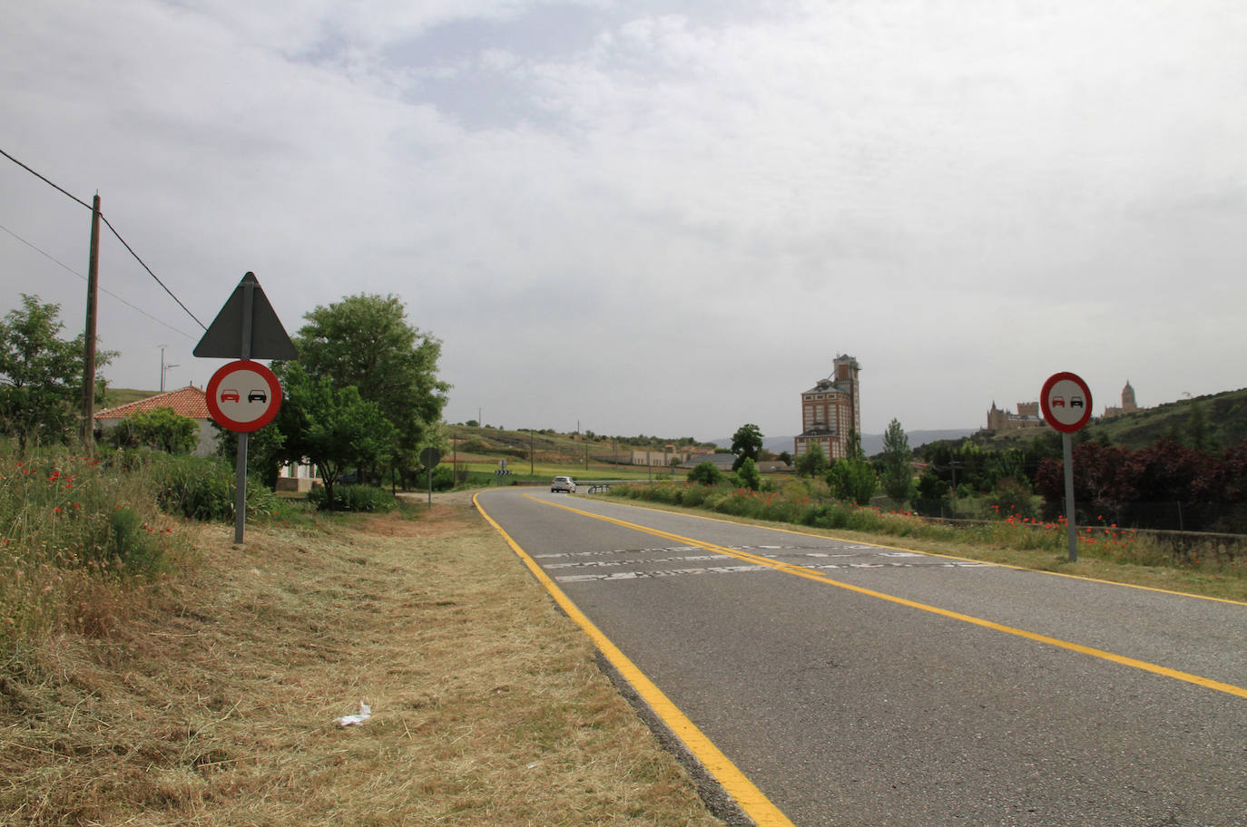Las obras en la carretera de Arévalo ocasionarán cortes intermitentes a partir de lunes