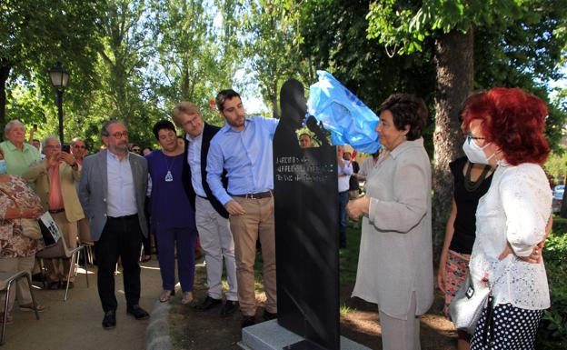 La voz de Segovia ya tiene una plaza a su nombre