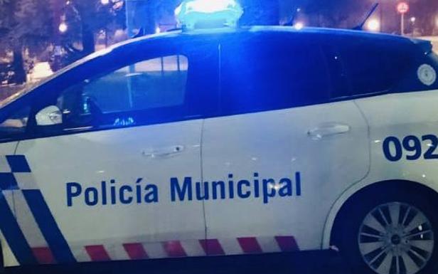 Detenido por agredir a su pareja en plena calle y en presencia de su hija