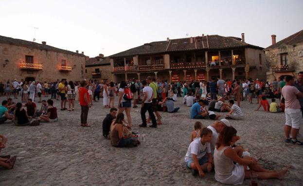 El aforo para las Velas de Pedraza seguirá limitado a 5.000 personas