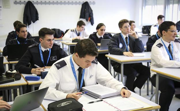 Adventia realiza en Salamanca más de medio millar de exámenes oficiales para piloto de aviación en dos años