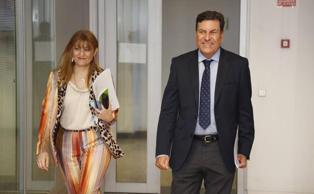 La economía regional se desacelera por los problemas de la industria