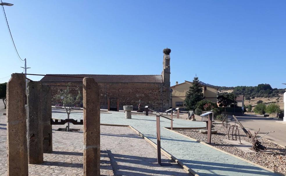 Aldeanueva de la Sierra: primera vivienda de las monjas de Porta Coeli