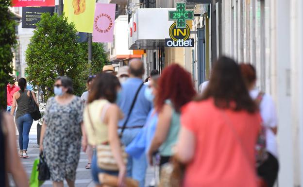 Consulta con cuántas personas compartes nombre y apellido en España