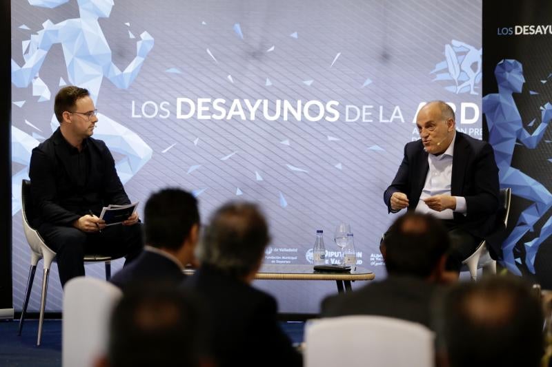 Tebas recrimina a Pacheta que pidiera parar la Segunda solo porque le convenía