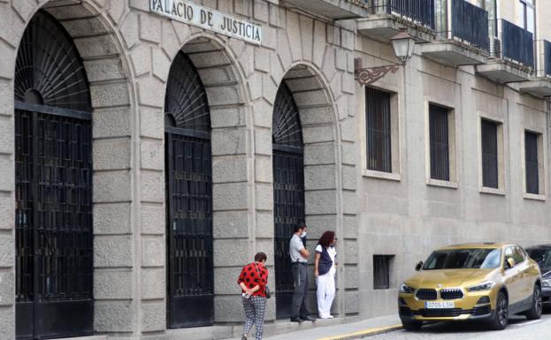 El TSJ rebaja la pena a un condenado en Segovia por traficar con droga