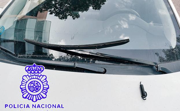 Detenido un vecino de La Rondilla por romper 126 limpiapabrisas y retrovisores en cinco meses