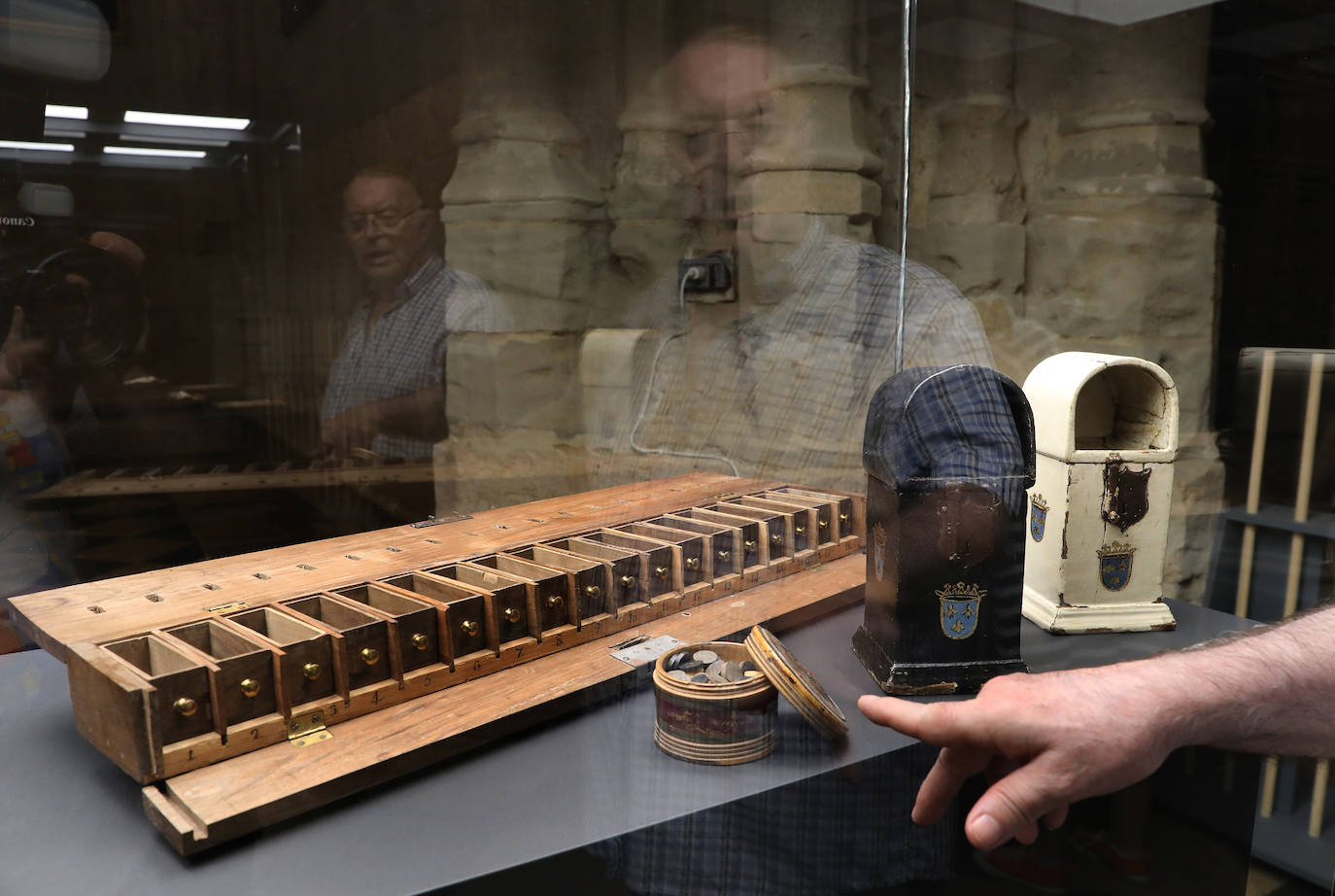 'Renacer' reúne 160 obras en la Catedral