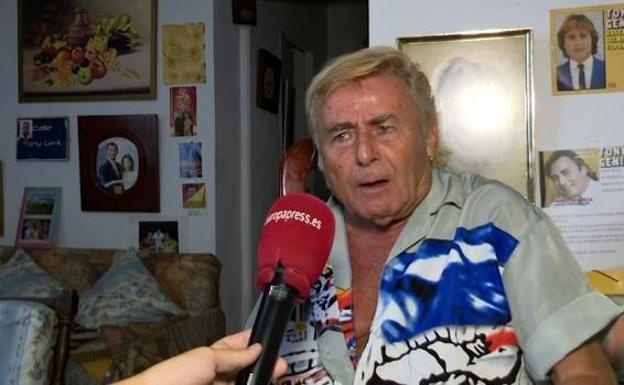 Tony Genil estuvo muy cerca de ver al Rey Juan Carlos en Abu Dabi