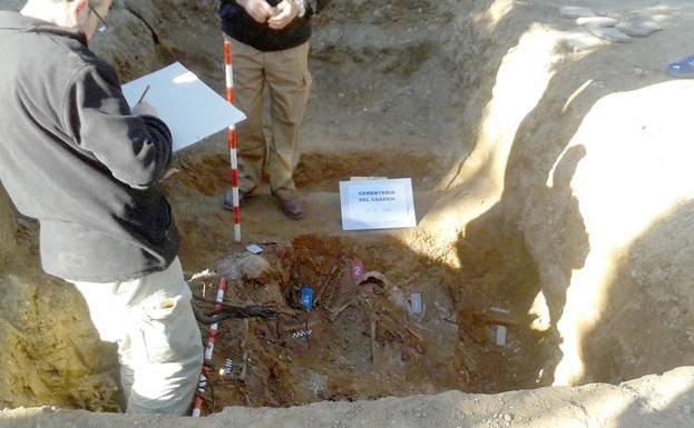 El Consejo Técnico de la Memoria Histórica da luz verde a las exhumaciones de El Carmen