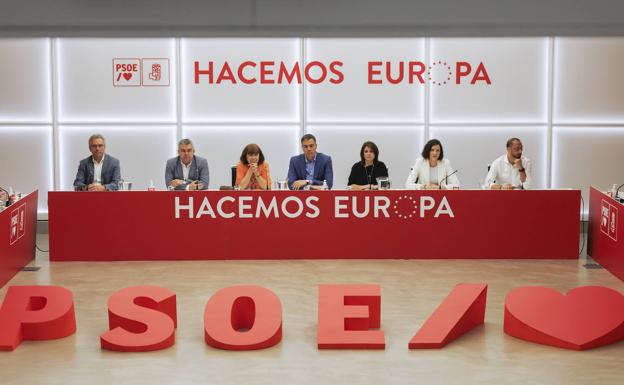 ¿Qué le pasa al PSOE?