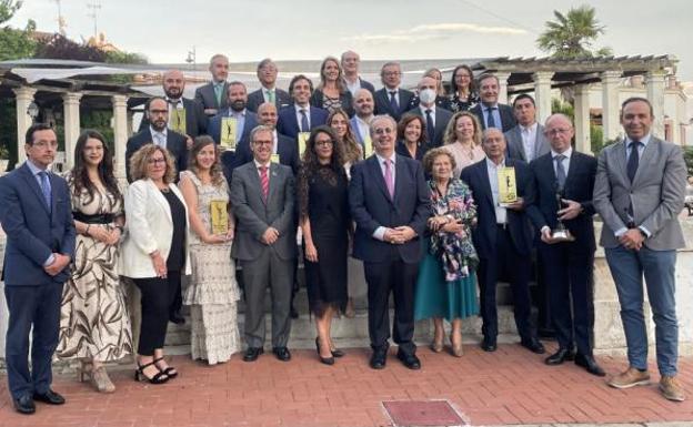 Un premio de la UVA para «locos, valientes y sacrificados»