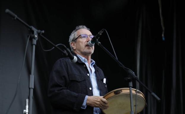 Sardón pregona e inaugura sus fiestas de San Juan con el músico Eliseo Parra