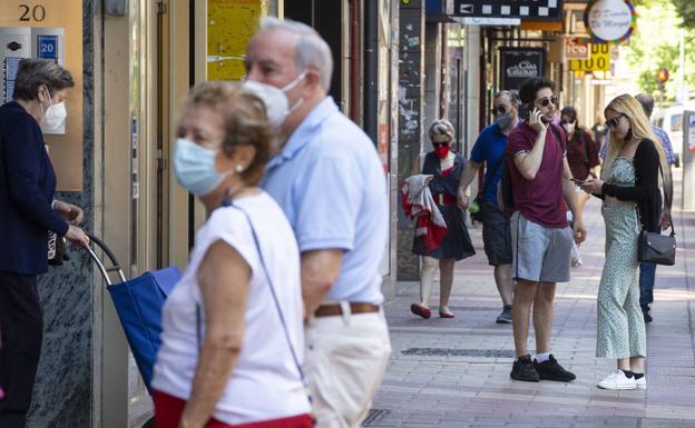 Repunte de covid en Castilla y León: 6.409 mayores contagiados en una semana
