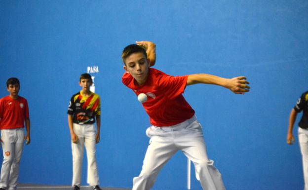 El frontenis infantil femenino protagoniza la segunda jornada del Nacional escolar