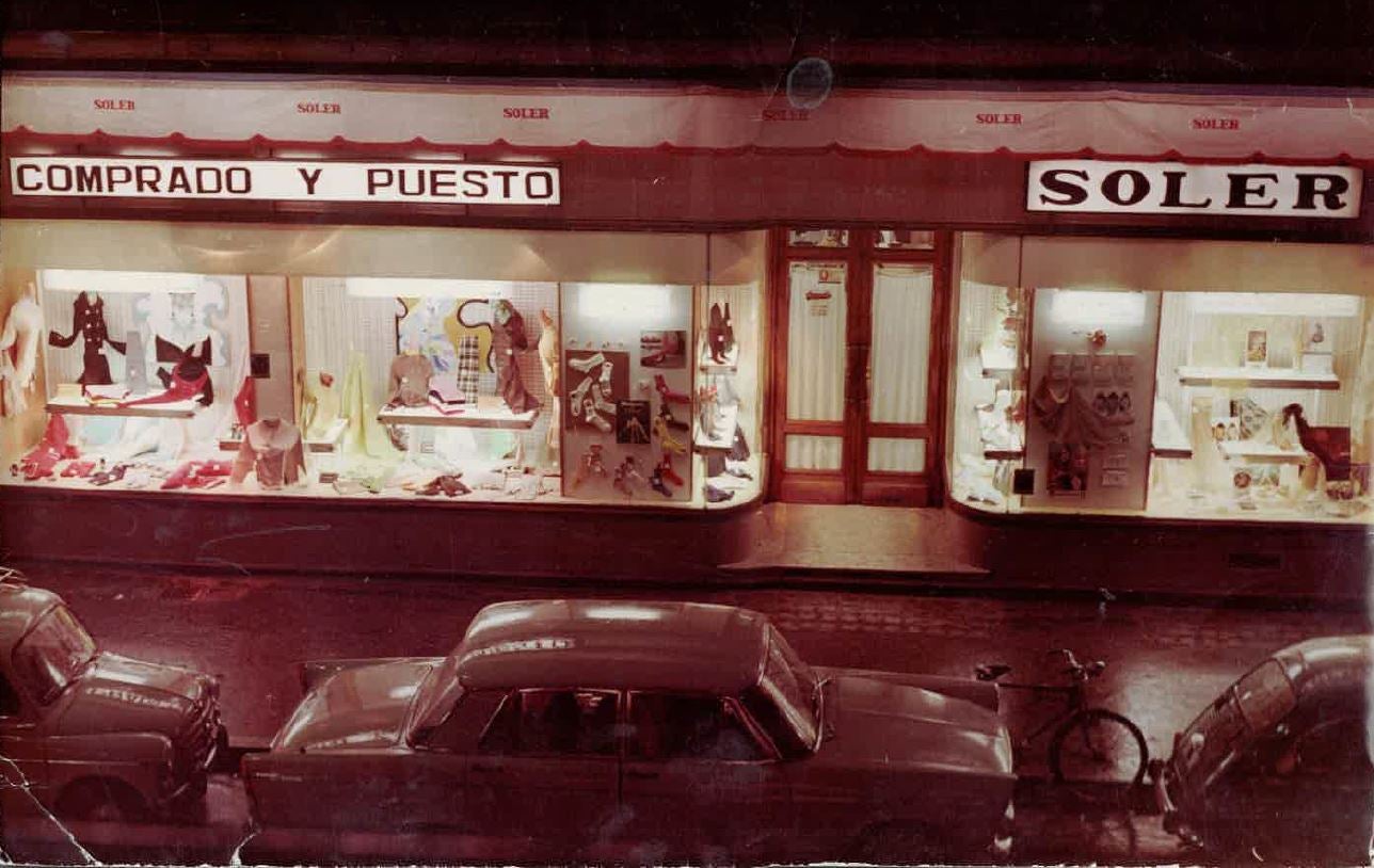 Cuando el 'prêt-à-porter' llegó a la Plaza Mayor de Valladolid