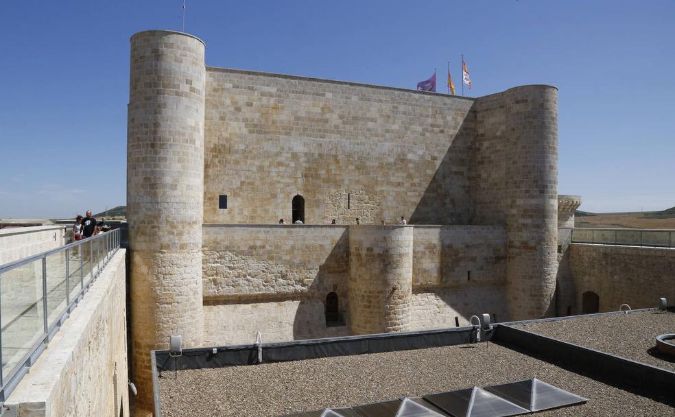 Fuentes de Valdepero: asedio al castillo del conde Fuentes