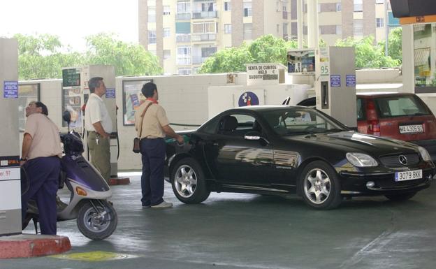 Solo cuatro estaciones venden en Valladolid gasolina a menos de dos euros el litro