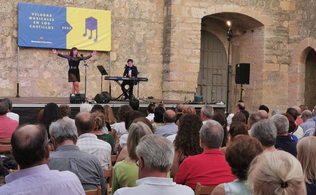 Torrelobatón y Portillo inauguran con éxito las Veladas Musicales en los castillos