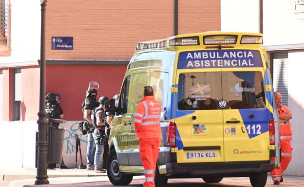 El teniente coronel herido en Santovenia de un disparo en la cabeza, en situación «irreversible»