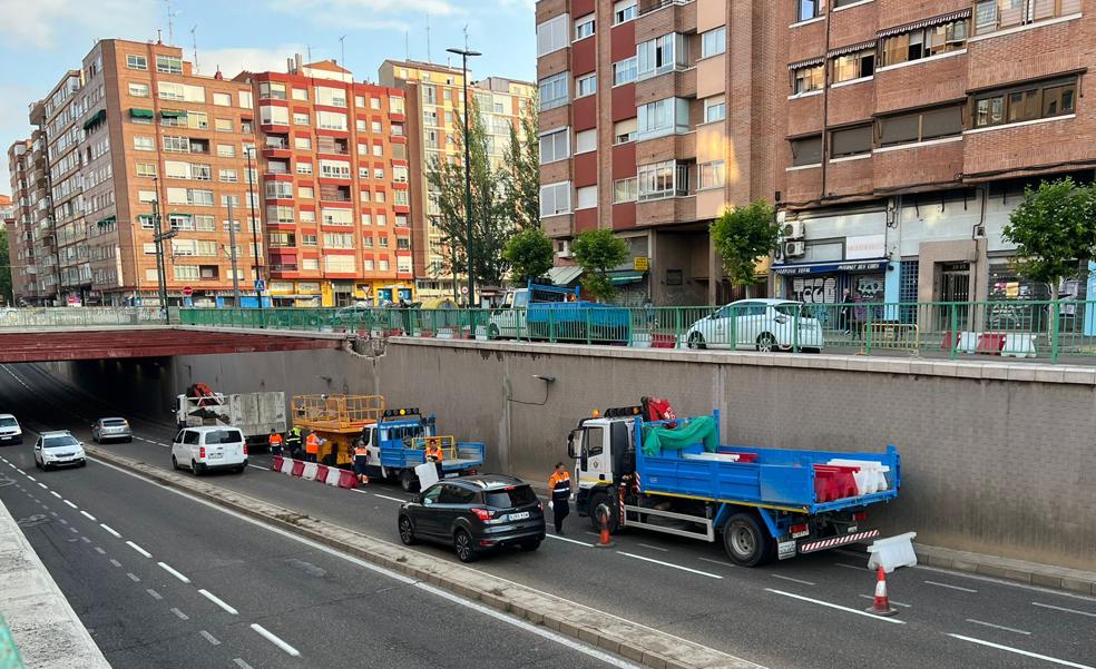 Tráfico lento por el arreglo del túnel de la Circular con un carril cortado en dirección al centro