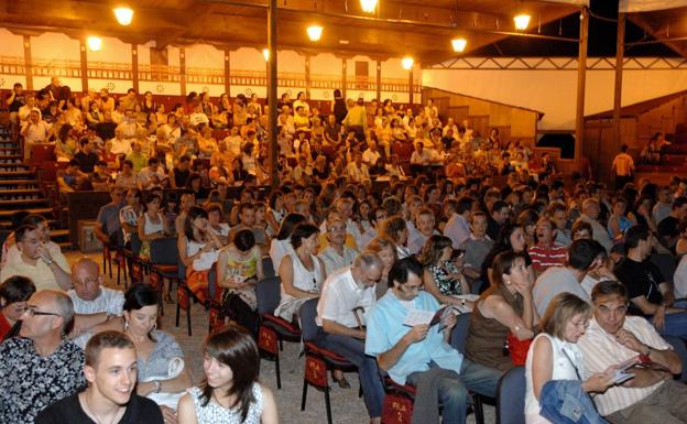 La Humanium Symphony Orchestra plato fuerte este viernes del Olmedo-Músico 2022