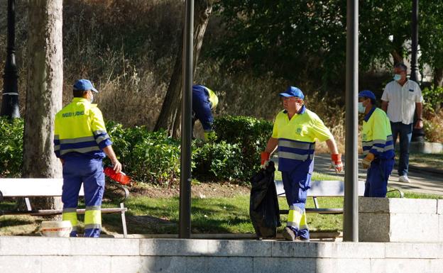 El Ayuntamiento incoará expediente sancionador a la empresa responsable de los jardines