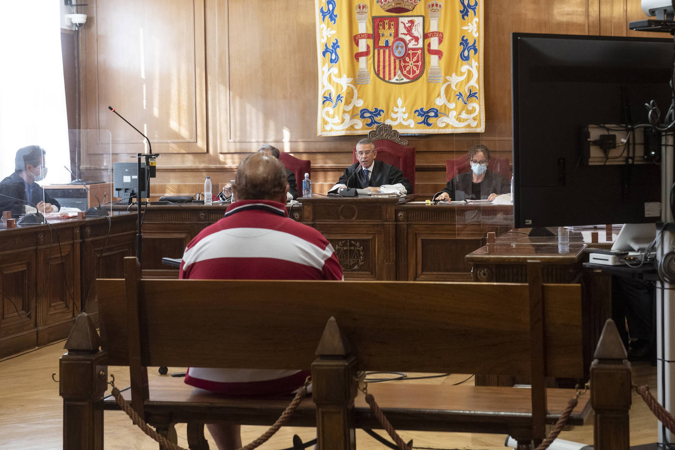 Piden dos años de prisión para una persona acusada de apropiarse de 18.800 euros