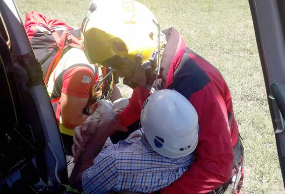 Rescatan a un escalador de 87 años en Posada de Valdeón, en León