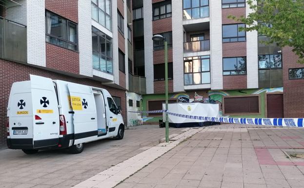 Muere un hombre al precipitarse de una vivienda en Burgos