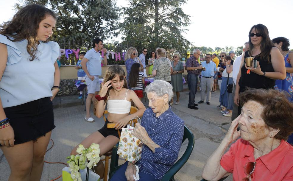 Un libro abierto que cumple 100 años en Venta de Baños