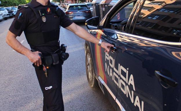 El ladrón de las malas compañías cae con otro compinche y suma trece arrestos este año